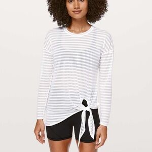 Lululemon Tie Your Practice Long Sleeve *Stripe White SZ 8